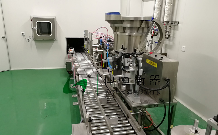 GAF-30SA液體自動(dòng)灌裝線